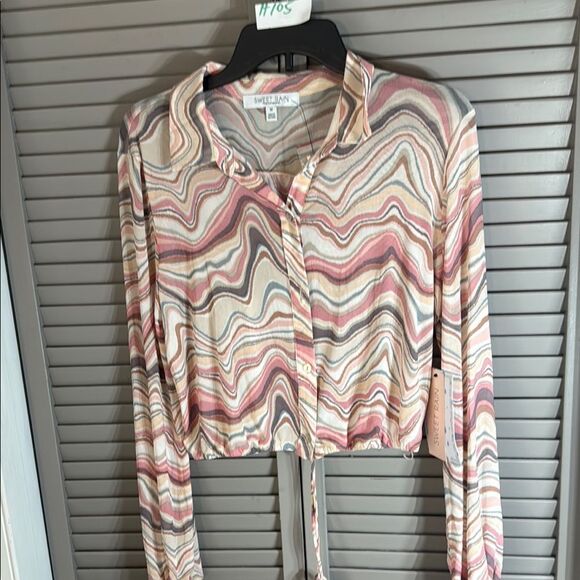 Sweet Rain Pink Notched Collar Button Down Shirt - Picture 1 of 9